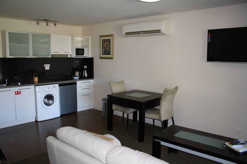 ลูฟรา โฮเต็ล แอนด์ อพาร์ตเมนท์ Aparthotel อีเกิลฮอว์กเนค ภายนอก รูปภาพ